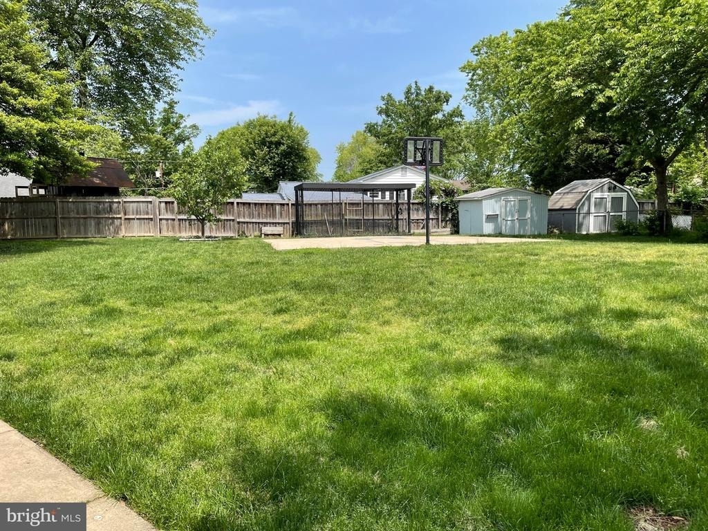 8011 Beckner Court - Photo 19