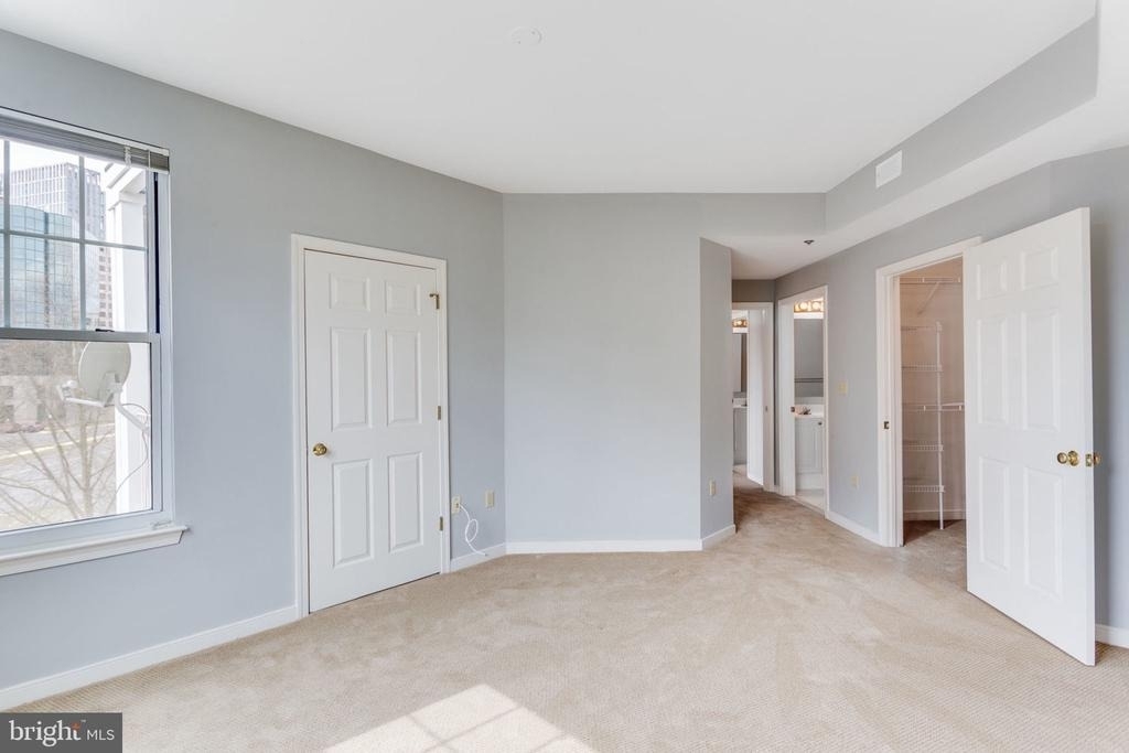 1645 International Drive - Photo 22