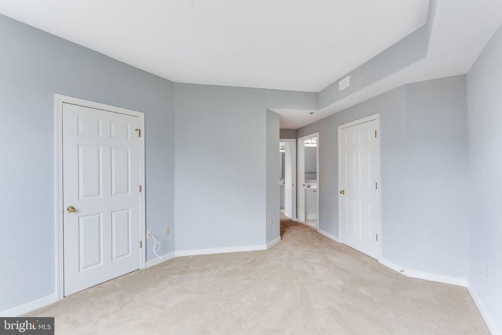 1645 International Drive - Photo 21