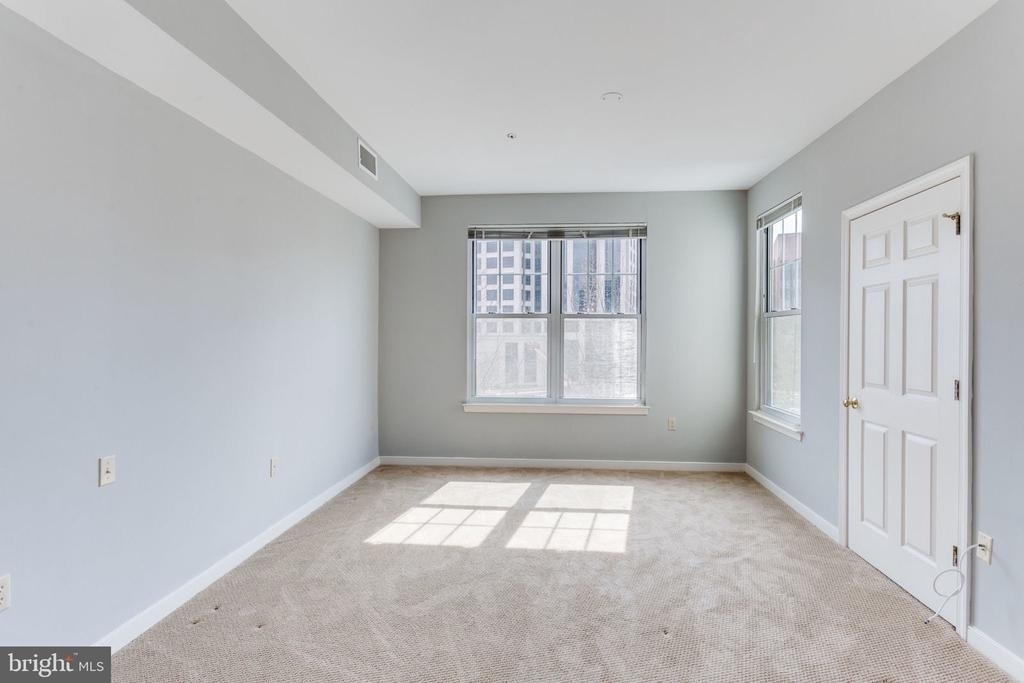 1645 International Drive - Photo 24