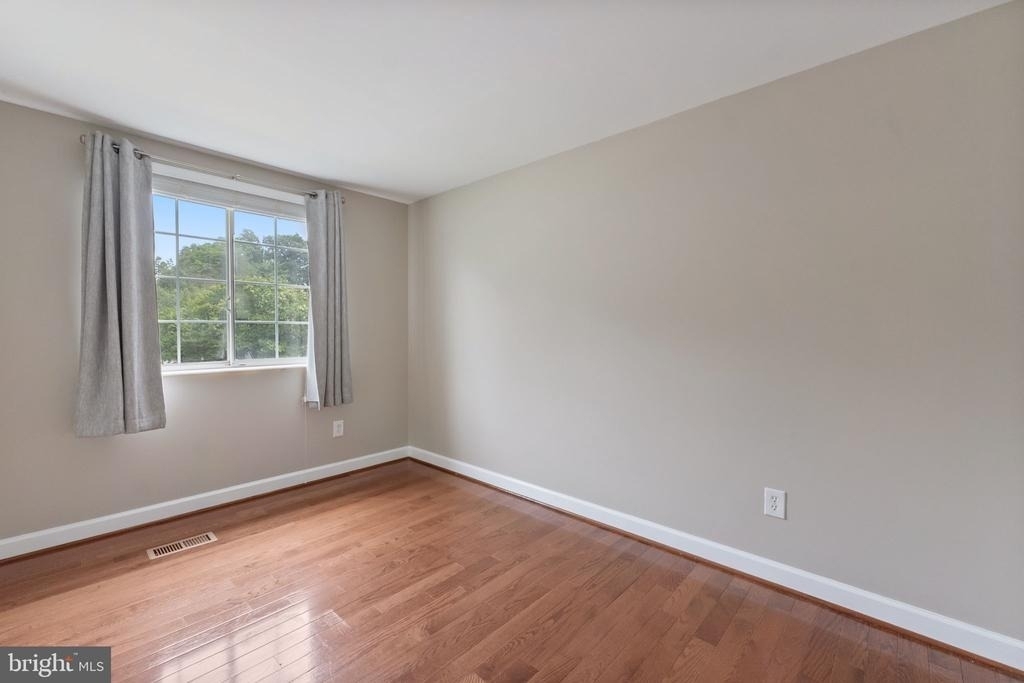 8454 Rippled Creek Court - Photo 8