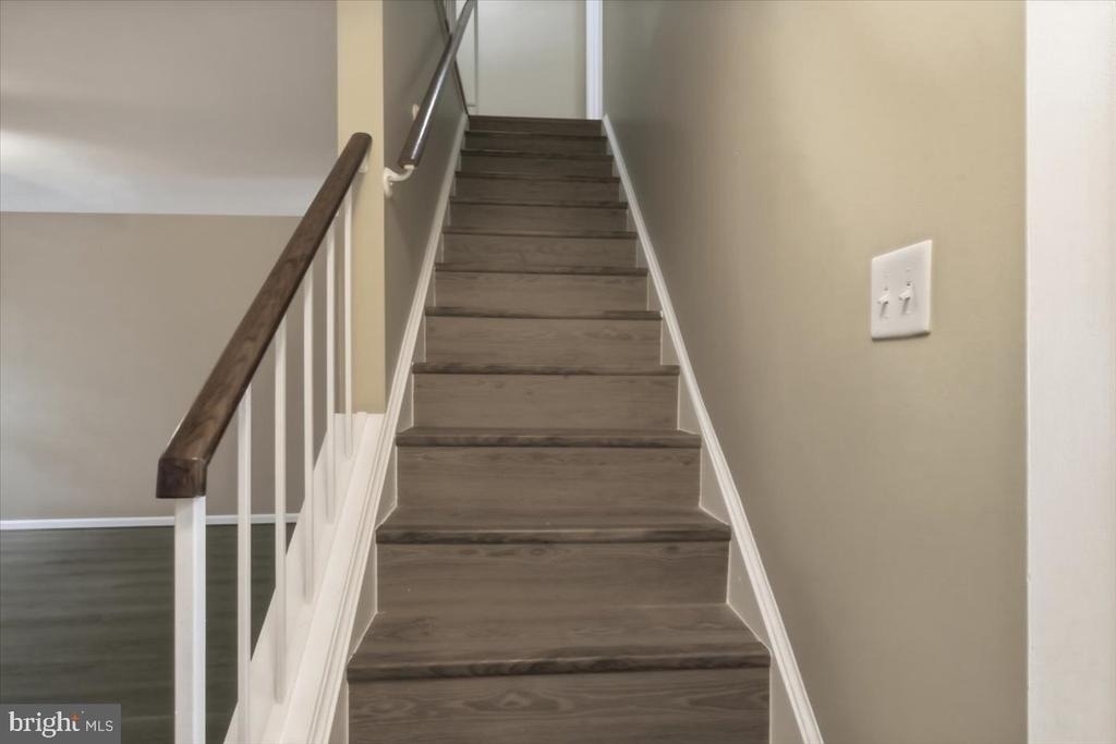 6168 Forest Creek Court - Photo 11