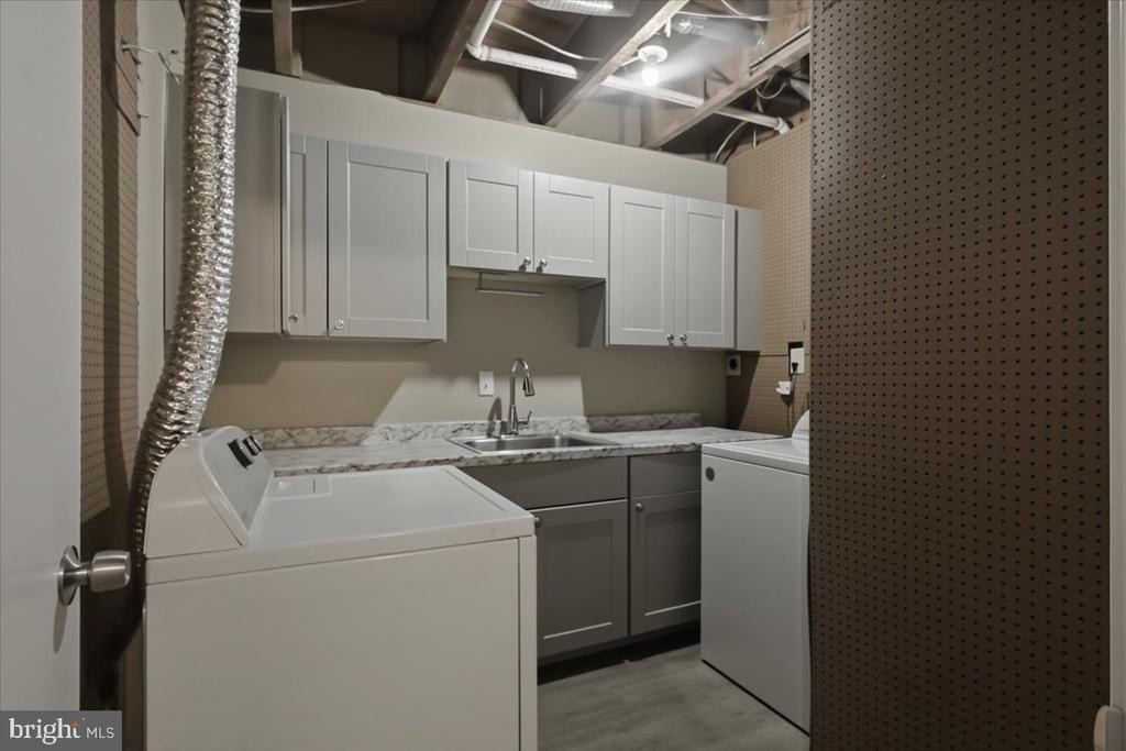 6168 Forest Creek Court - Photo 25