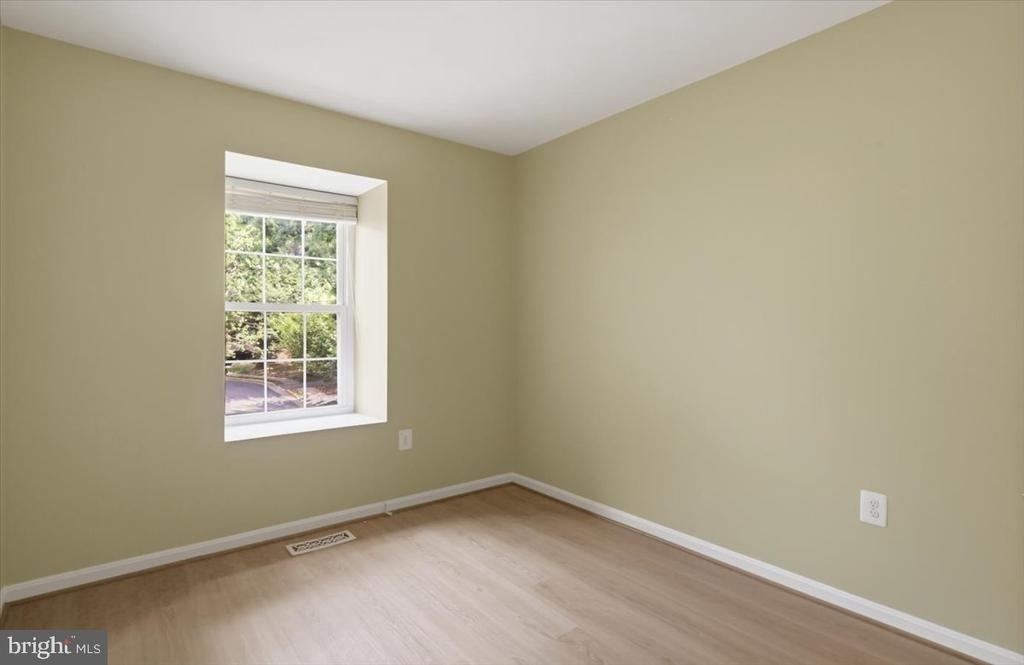 6168 Forest Creek Court - Photo 16