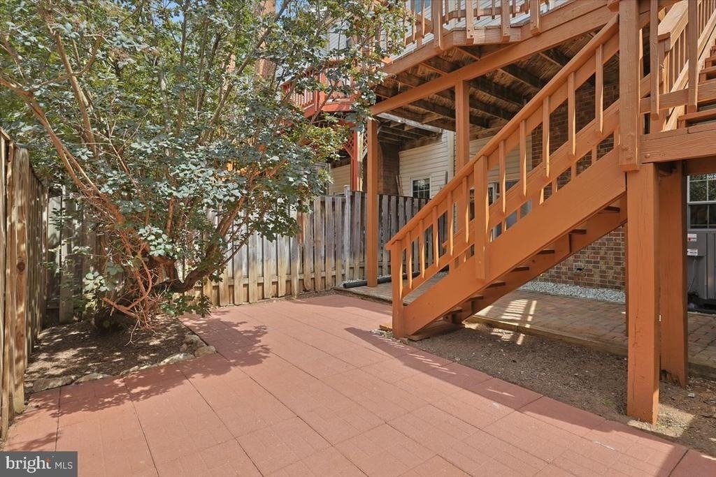 6168 Forest Creek Court - Photo 21