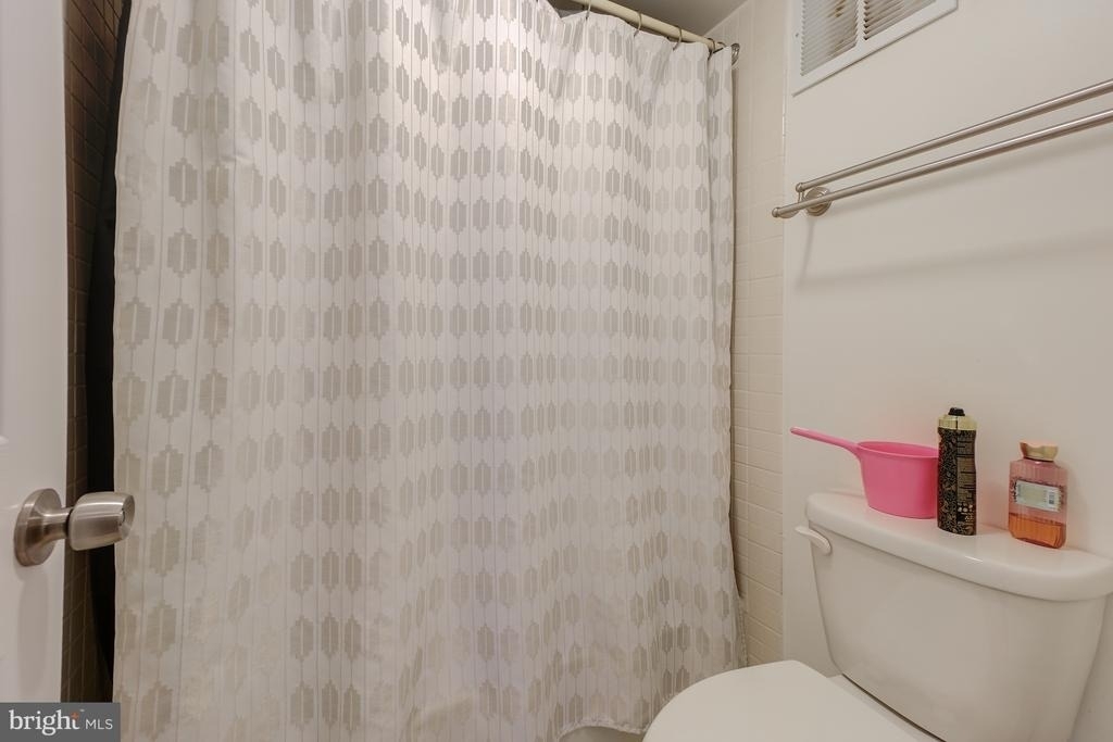 3713 S George Mason Drive - Photo 23