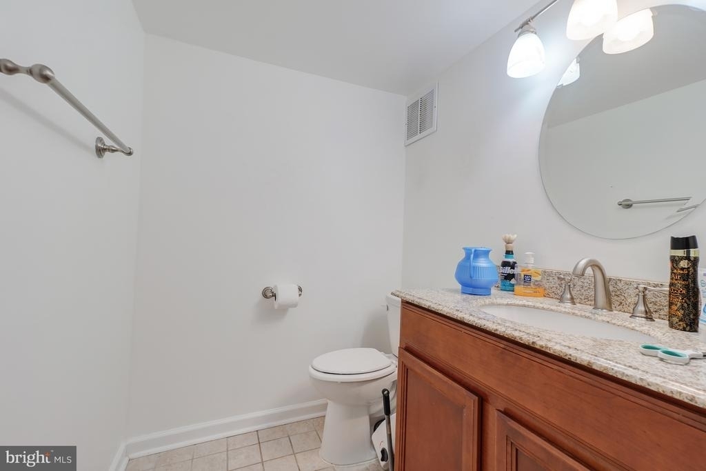 3713 S George Mason Drive - Photo 19