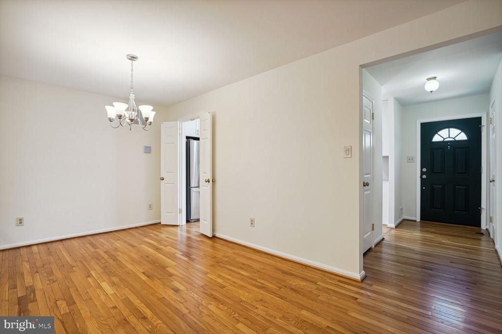 3162 Borge Street - Photo 3