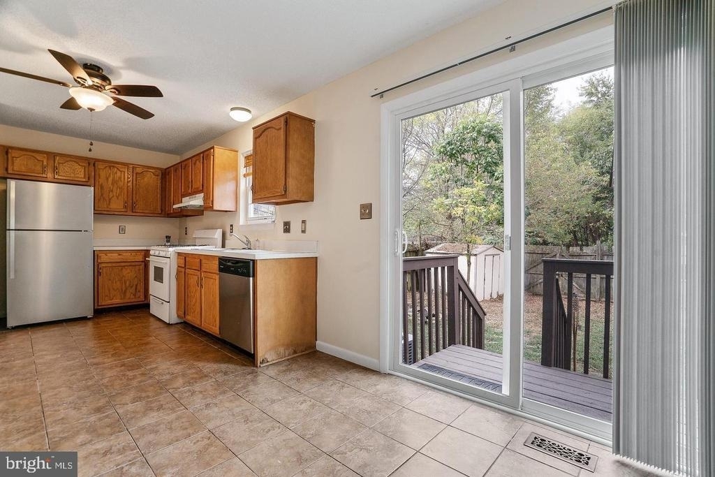 612 Emily Lane - Photo 6