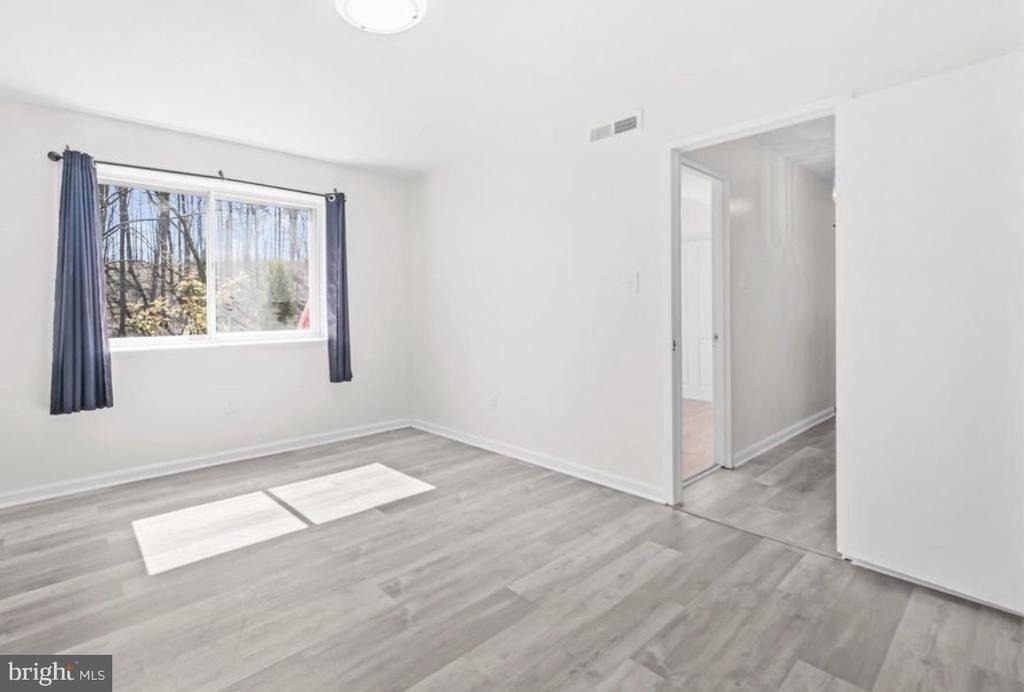 10025 Fair Woods Drive - Photo 7