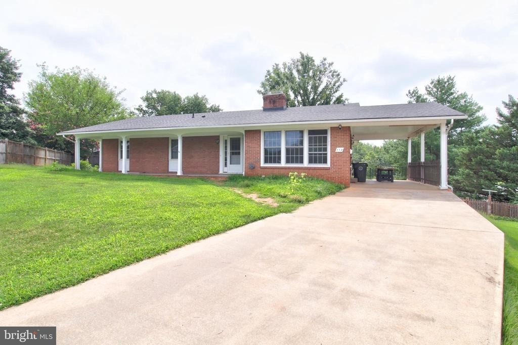 113 Thornton Court - Photo 2