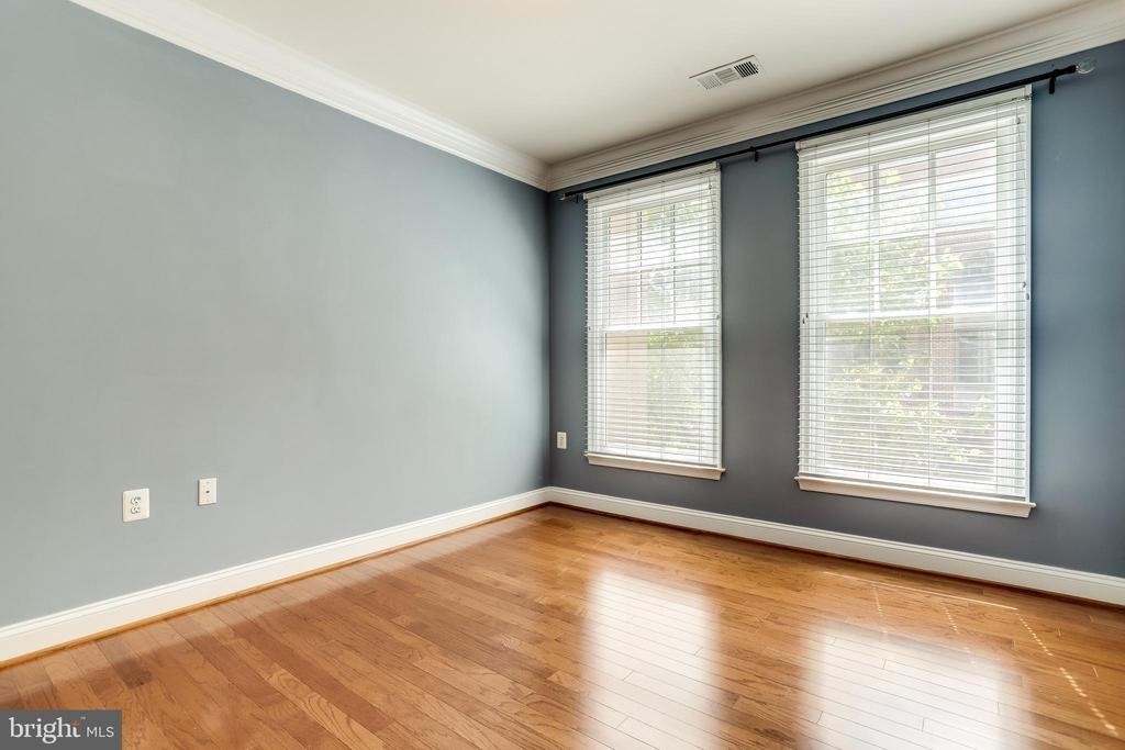1115 Cameron Street - Photo 36