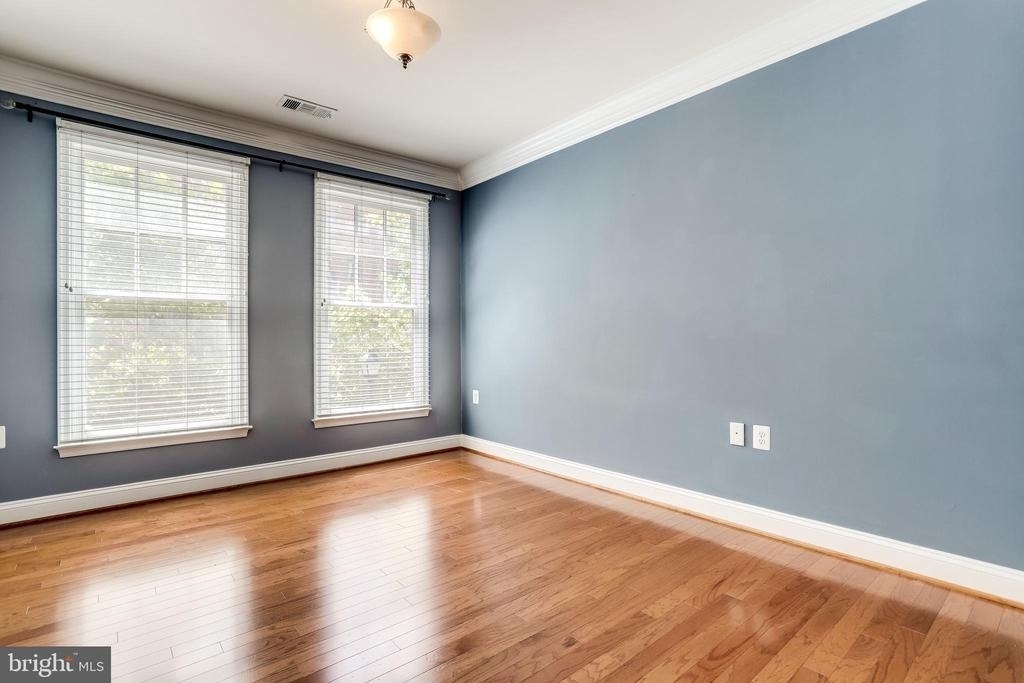 1115 Cameron Street - Photo 34