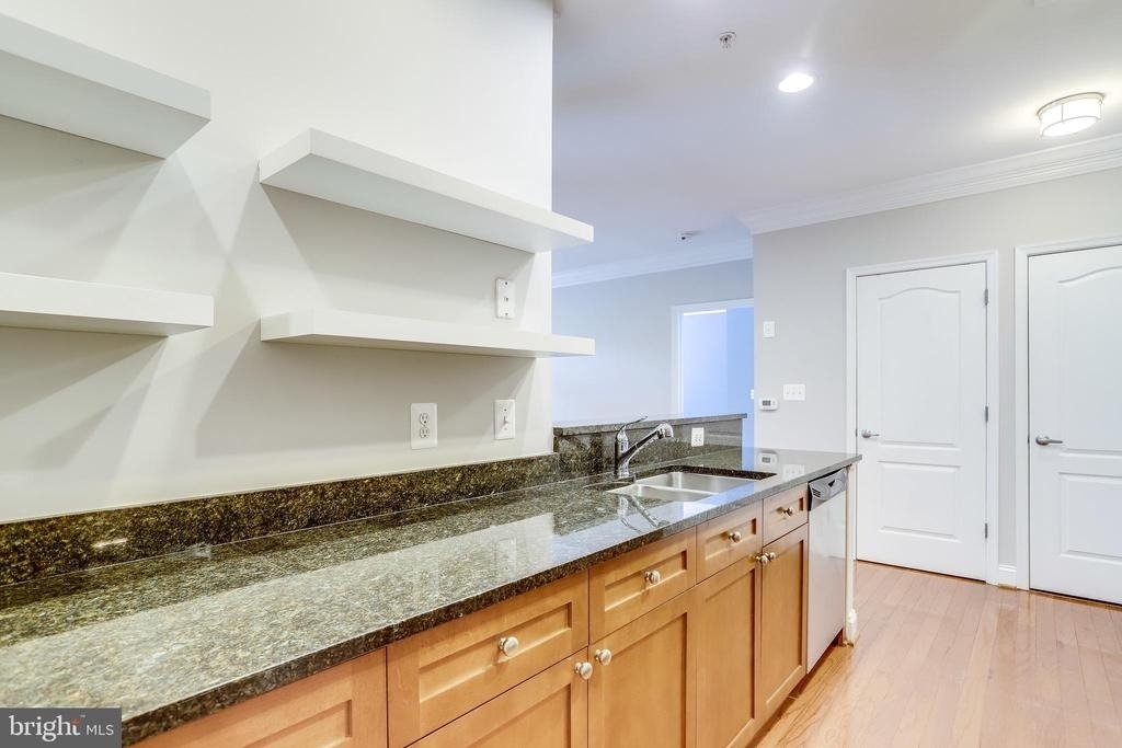 1115 Cameron Street - Photo 18