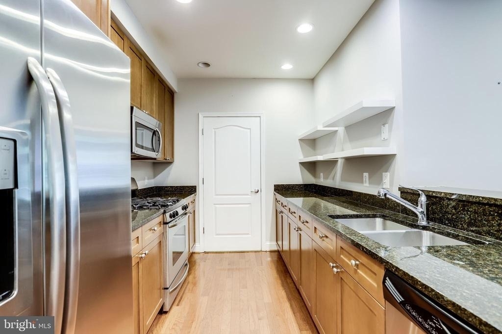 1115 Cameron Street - Photo 13
