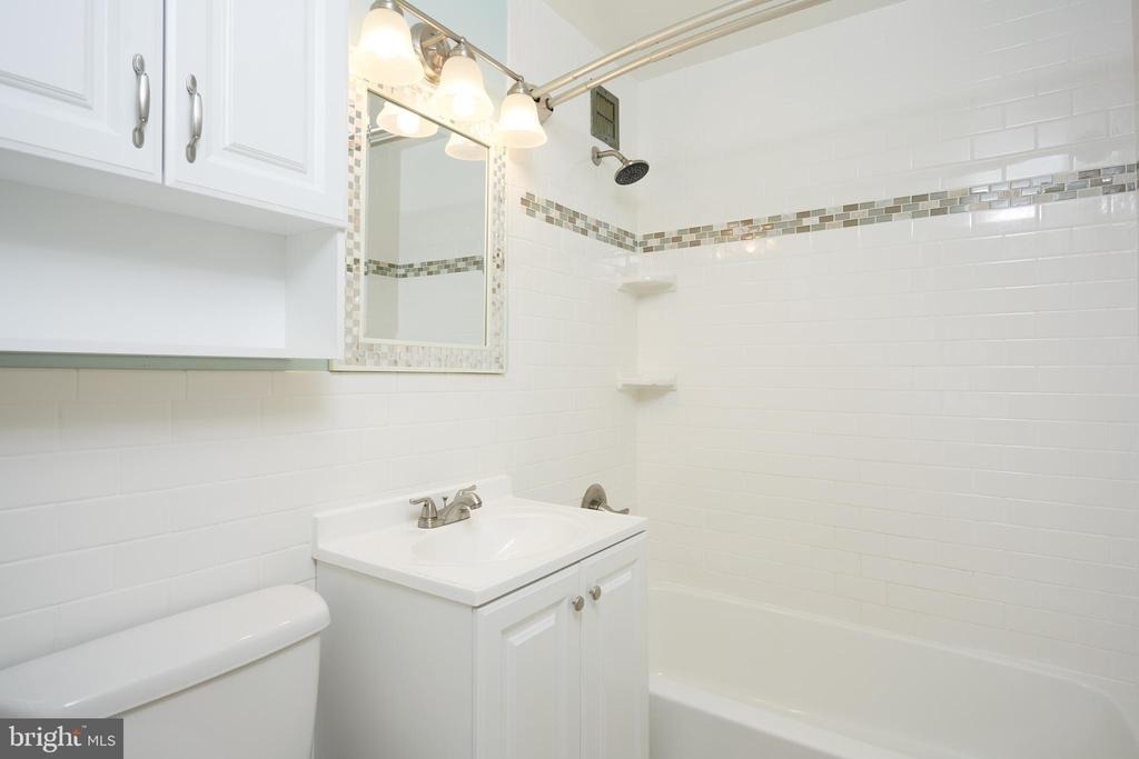 1121 Arlington Boulevard - Photo 14