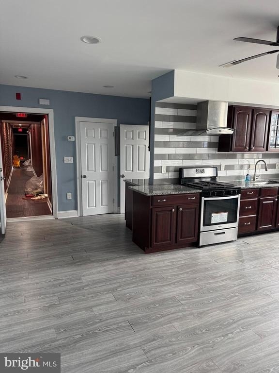 2372 Orthodox Street - Photo 8