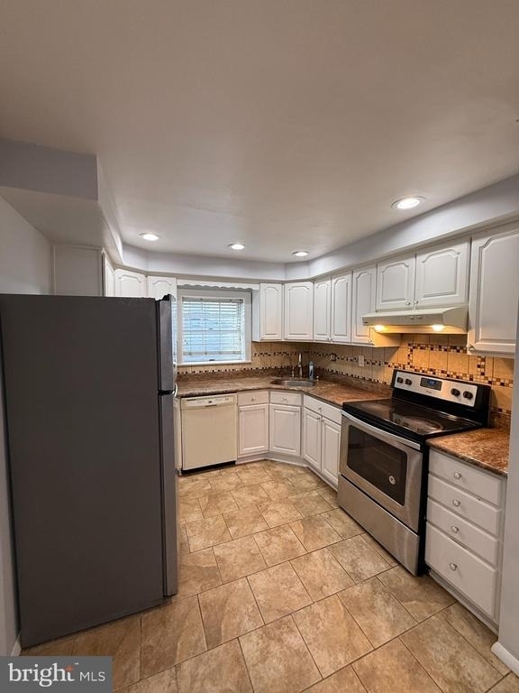 2425 S Warnock Street - Photo 4