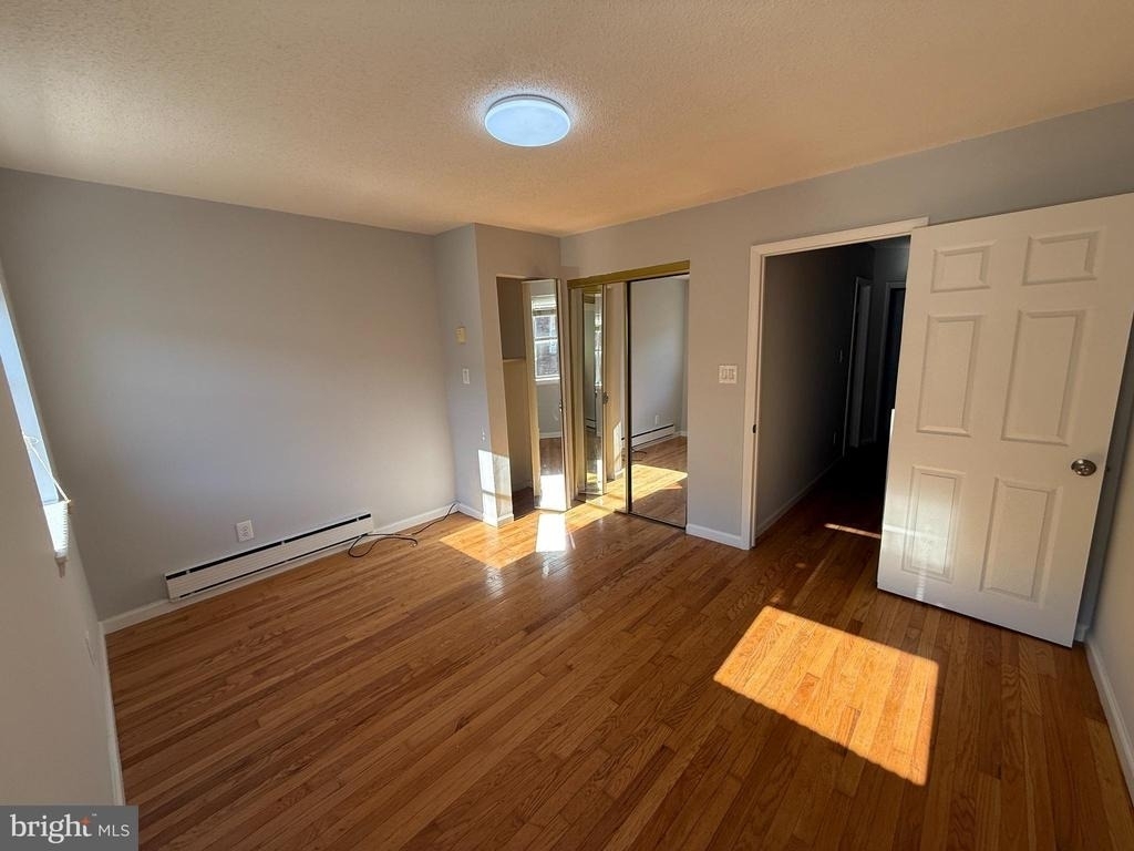 2425 S Warnock Street - Photo 8