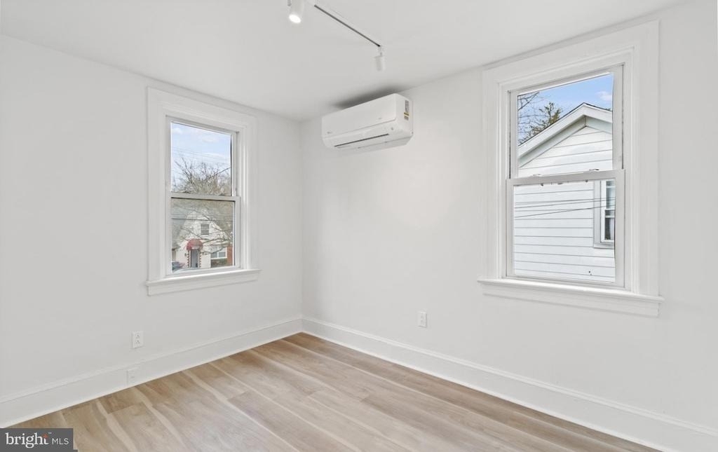 715 E Haverford Road - Photo 13