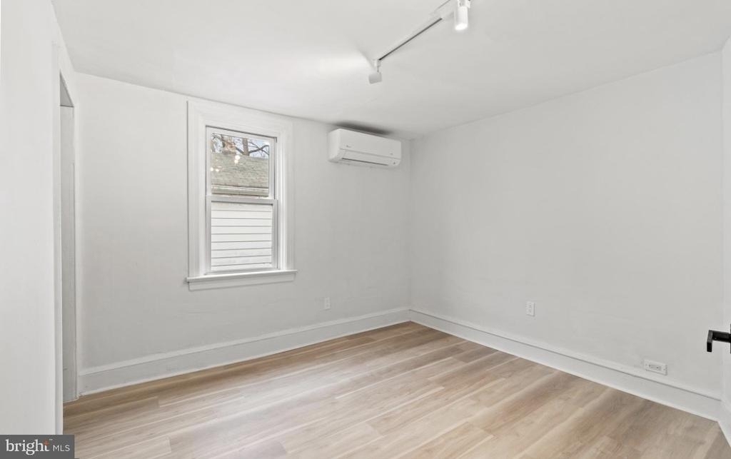 715 E Haverford Road - Photo 14