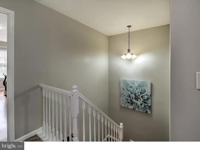 216 E Waverly Court - Photo 14