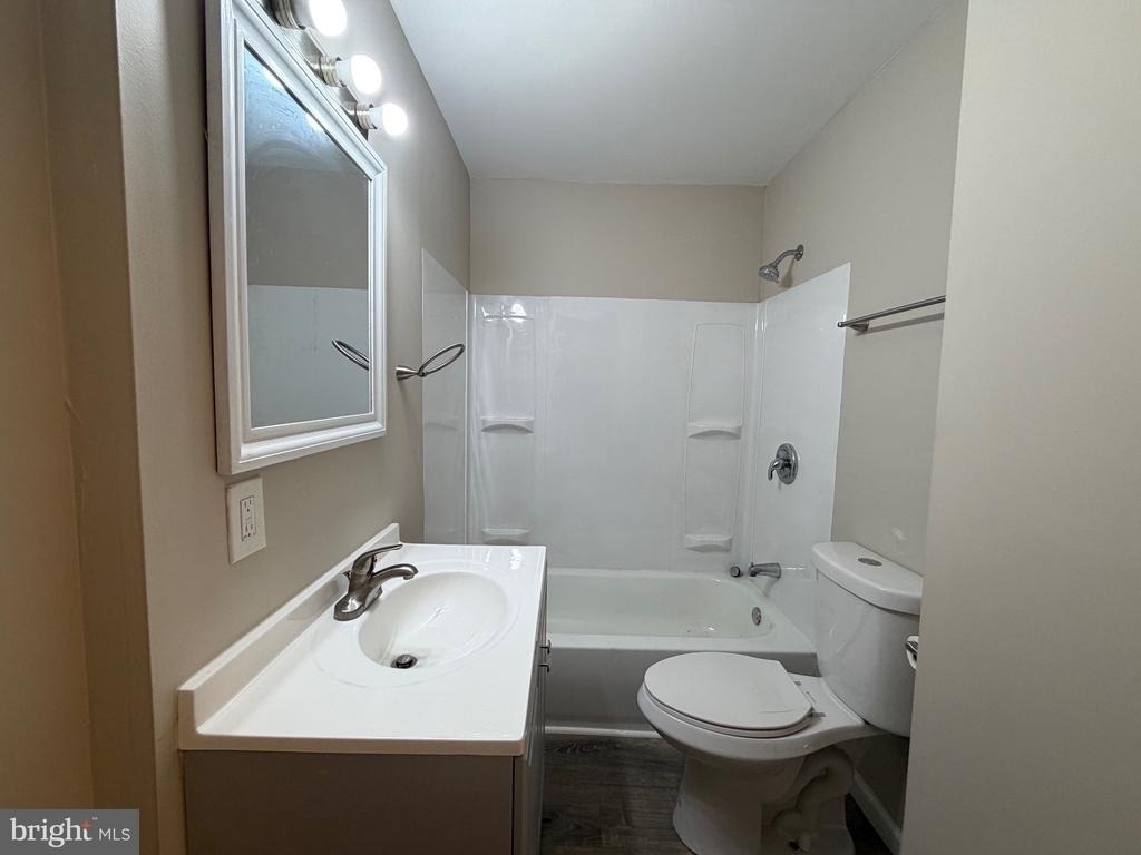 5251 White Horse Pike - Photo 4