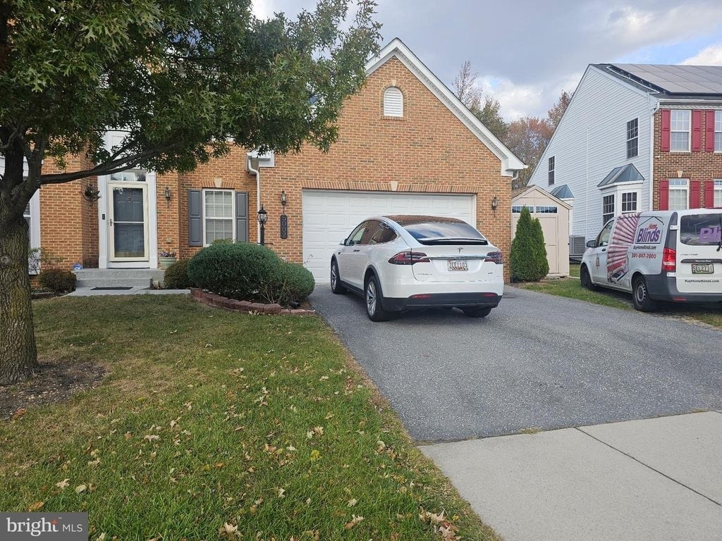 5002 Sinope Way - Photo 0