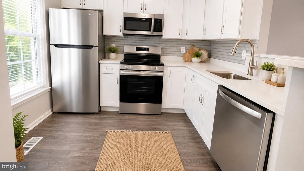 13906 Ascott Drive - Photo 10