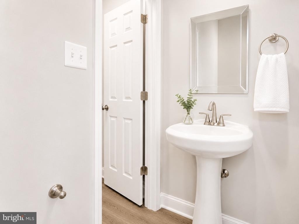 13906 Ascott Drive - Photo 16
