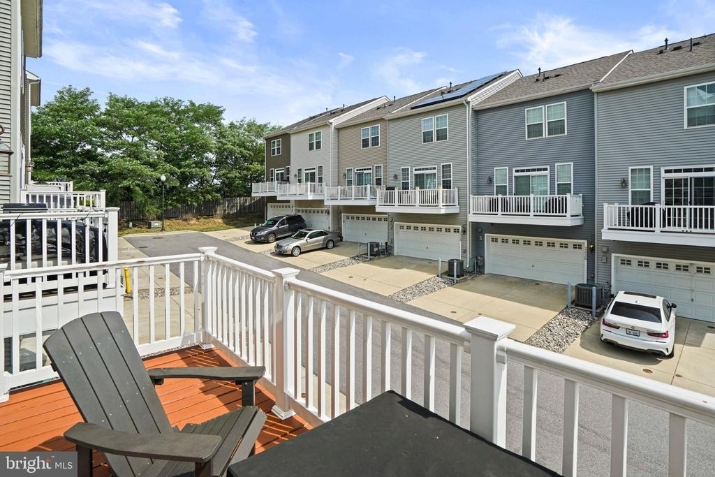 2910 Pinebrook Road - Photo 32