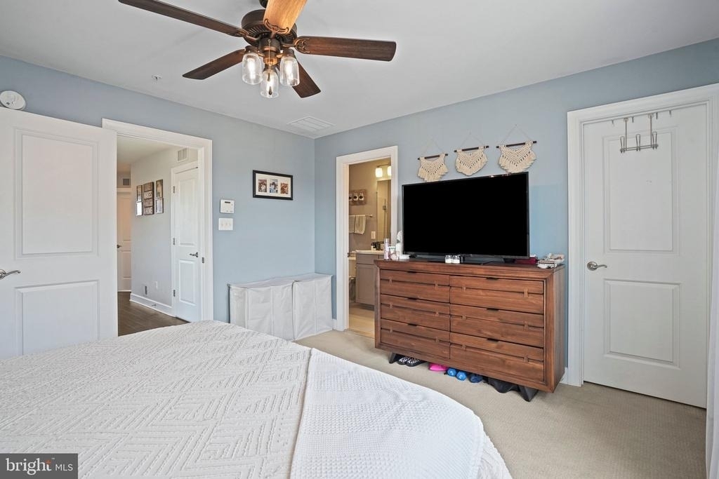 2910 Pinebrook Road - Photo 21