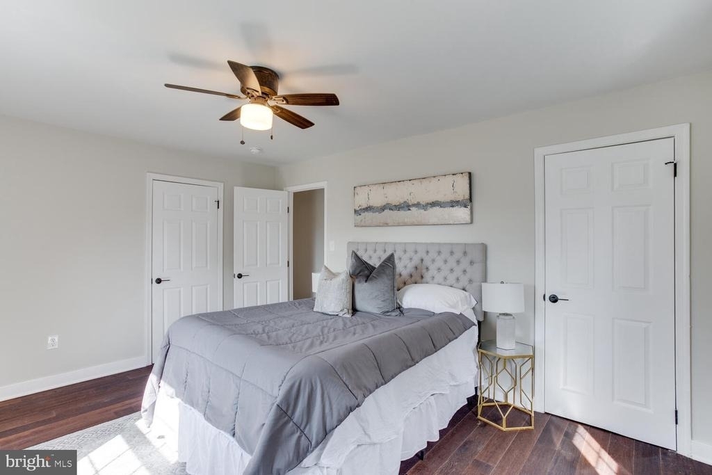 8156 Buckspark Lane E - Photo 17
