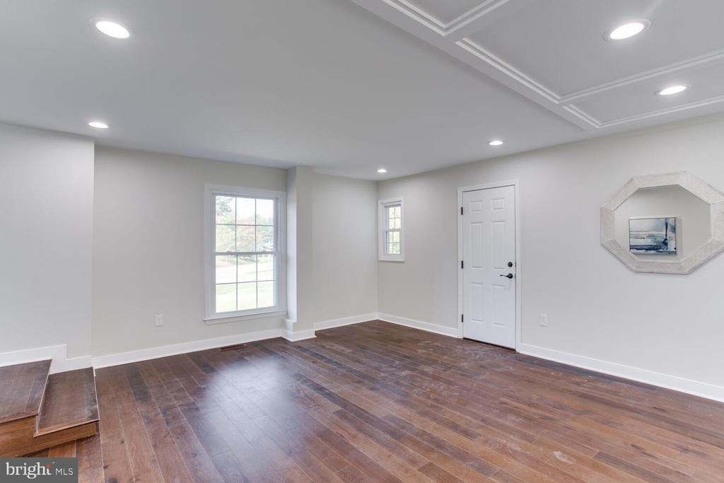 8156 Buckspark Lane E - Photo 13