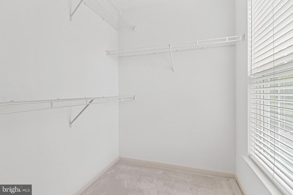 19028 Noble Oak Drive - Photo 17