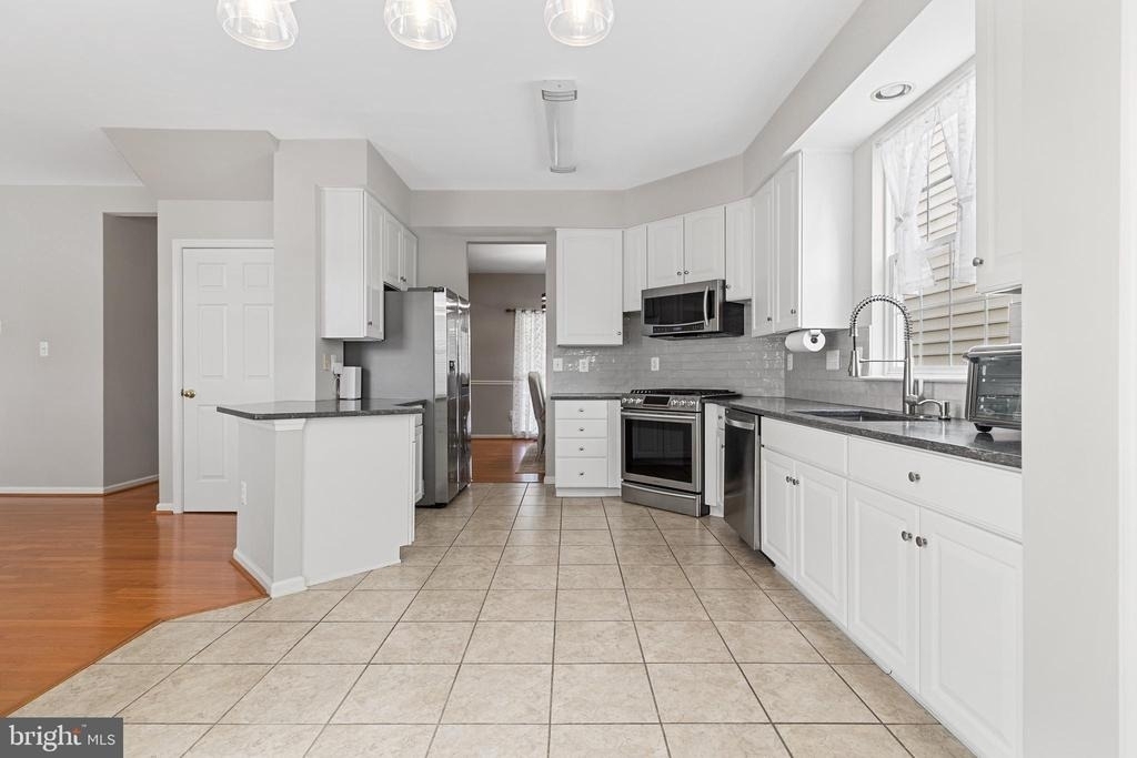 19028 Noble Oak Drive - Photo 9