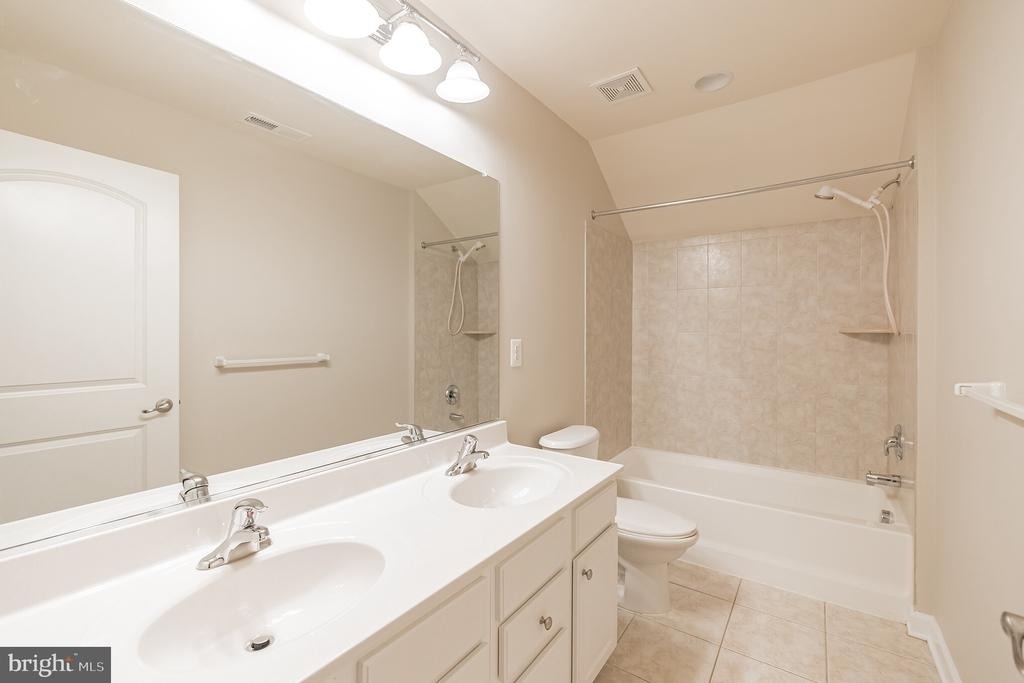 513 Girard Street - Photo 20