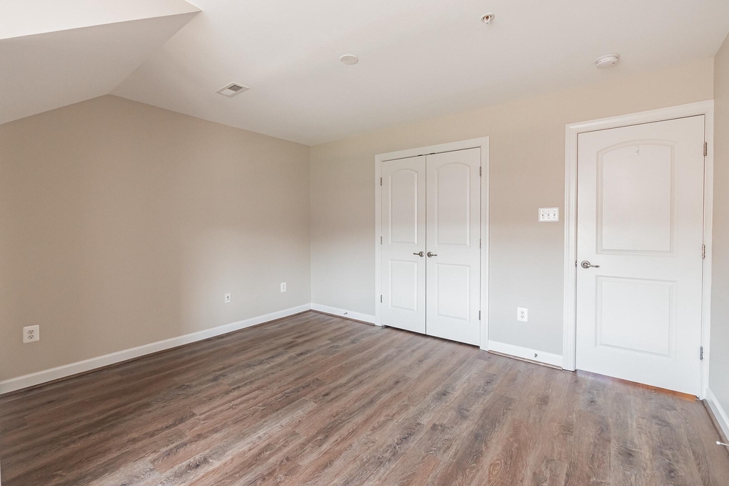 513 Girard Street - Photo 19