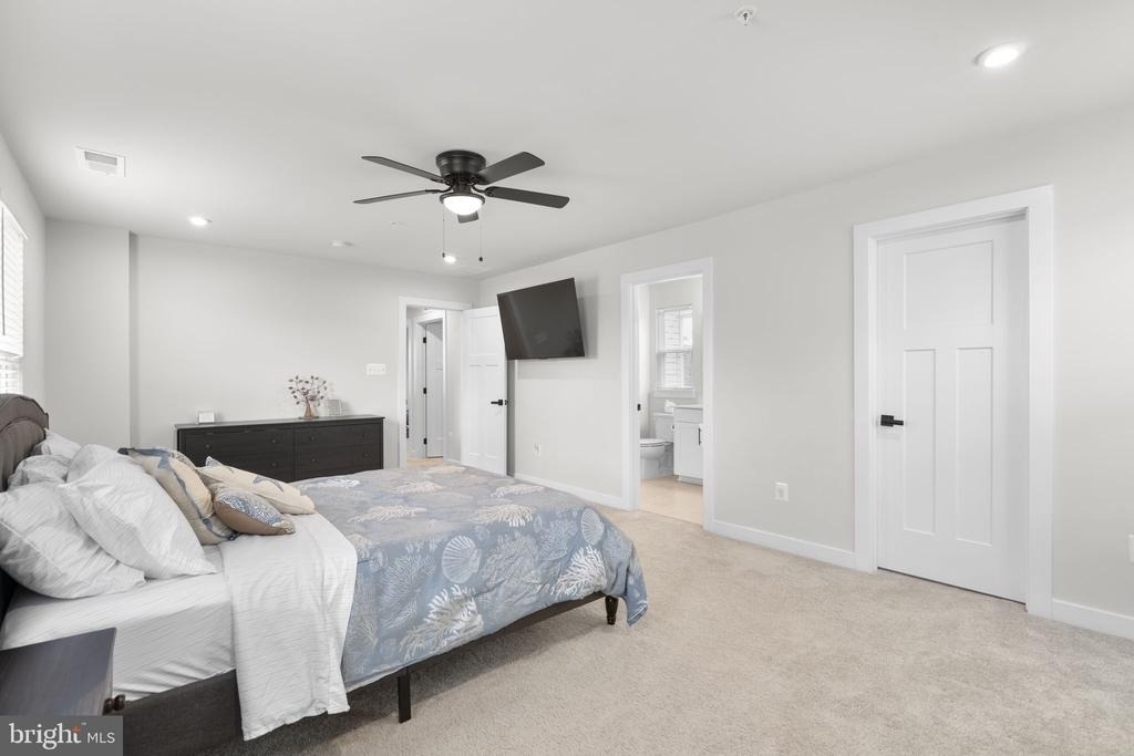 1713 Aurora Way - Photo 11