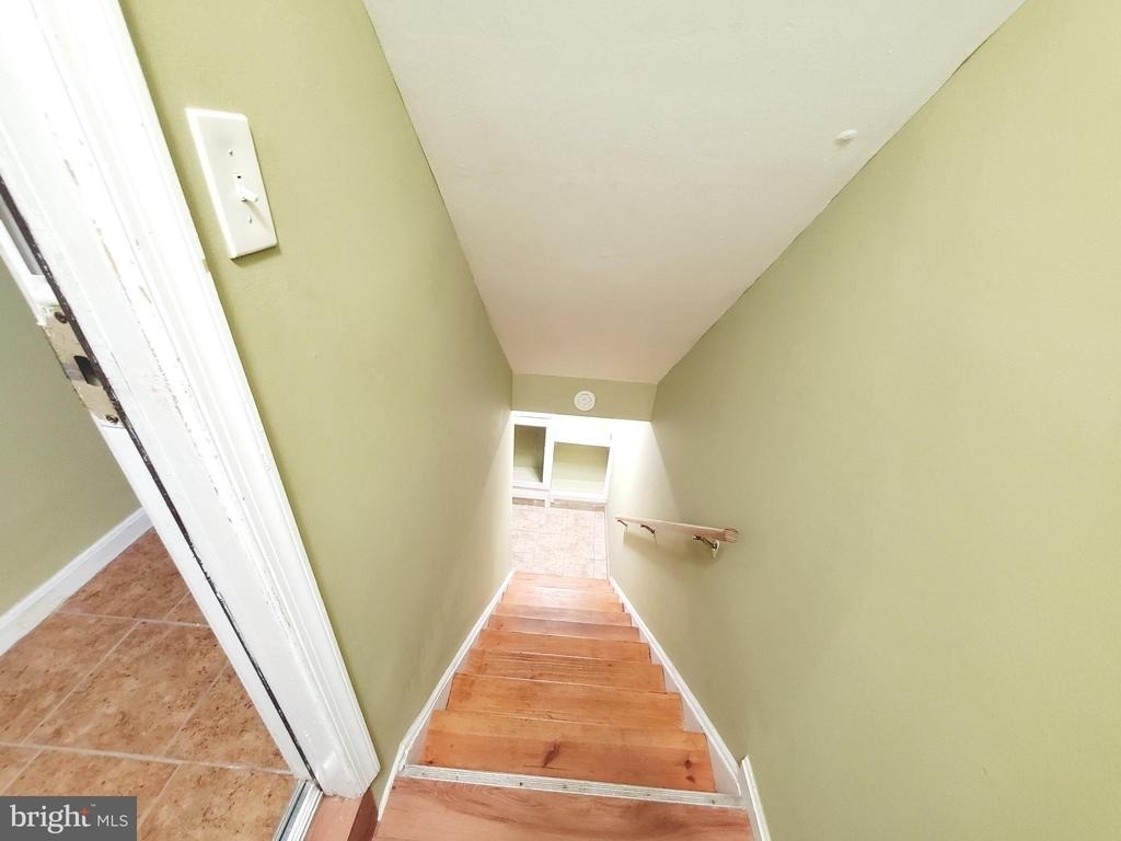 1131 N Gilmor Street - Photo 1