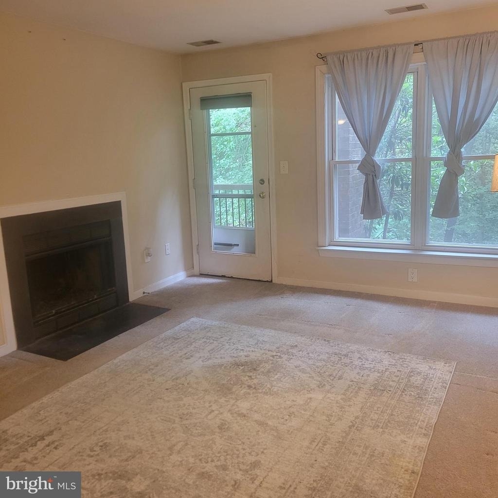 603b Admiral Drive - Photo 3