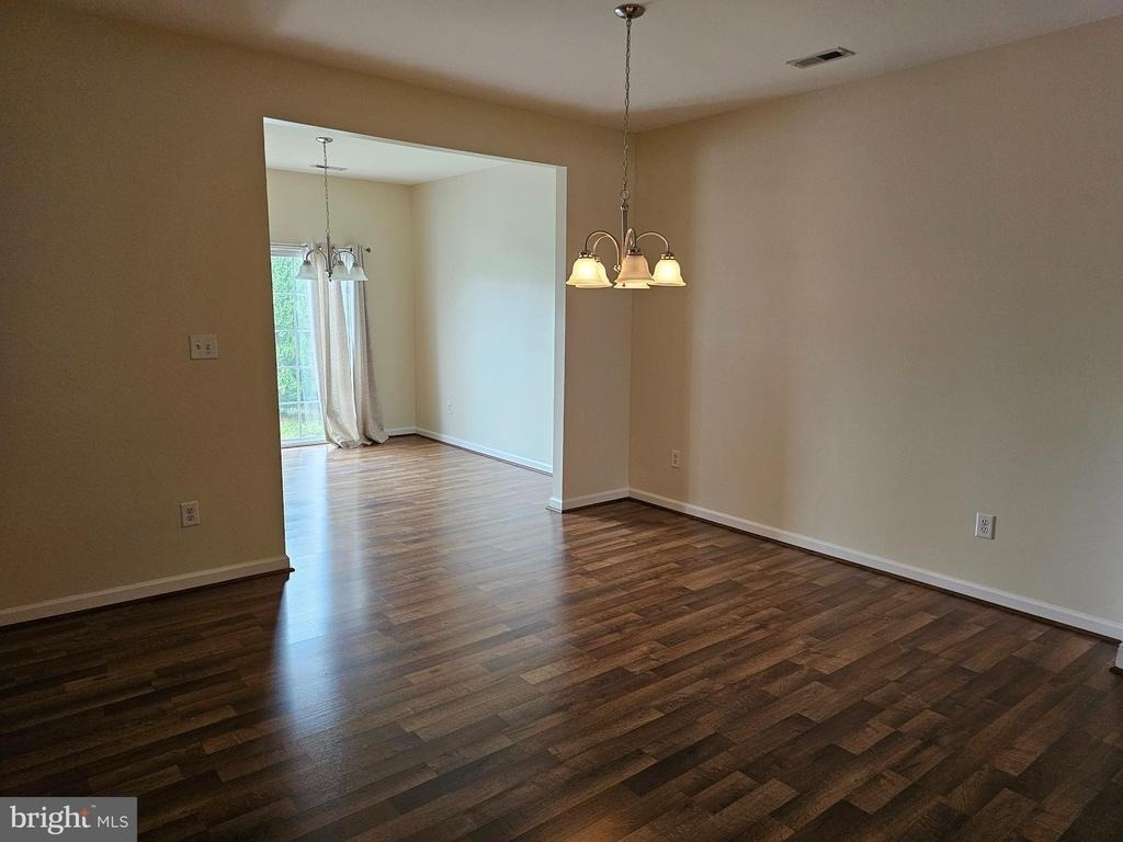 403 Wilmore Drive - Photo 5