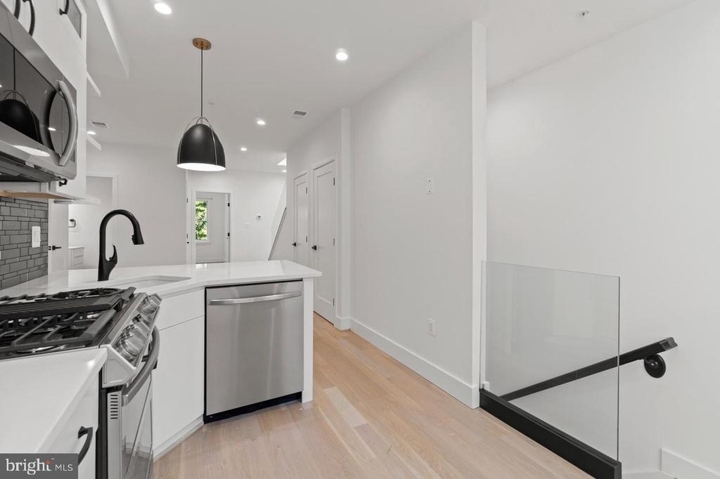 1808 S Nw - Photo 3