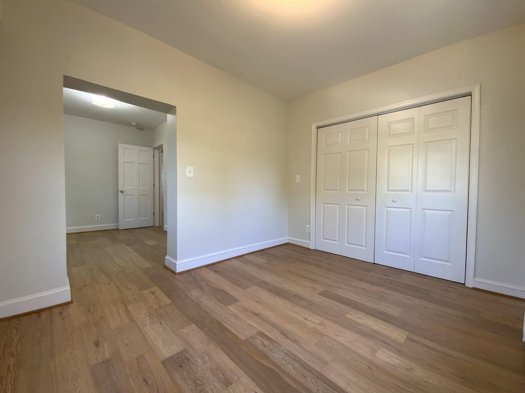 1772 E Street Ne - Photo 13