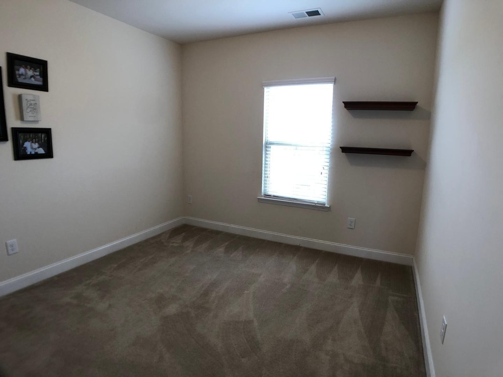 2122 Whitesmith Drive - Photo 16