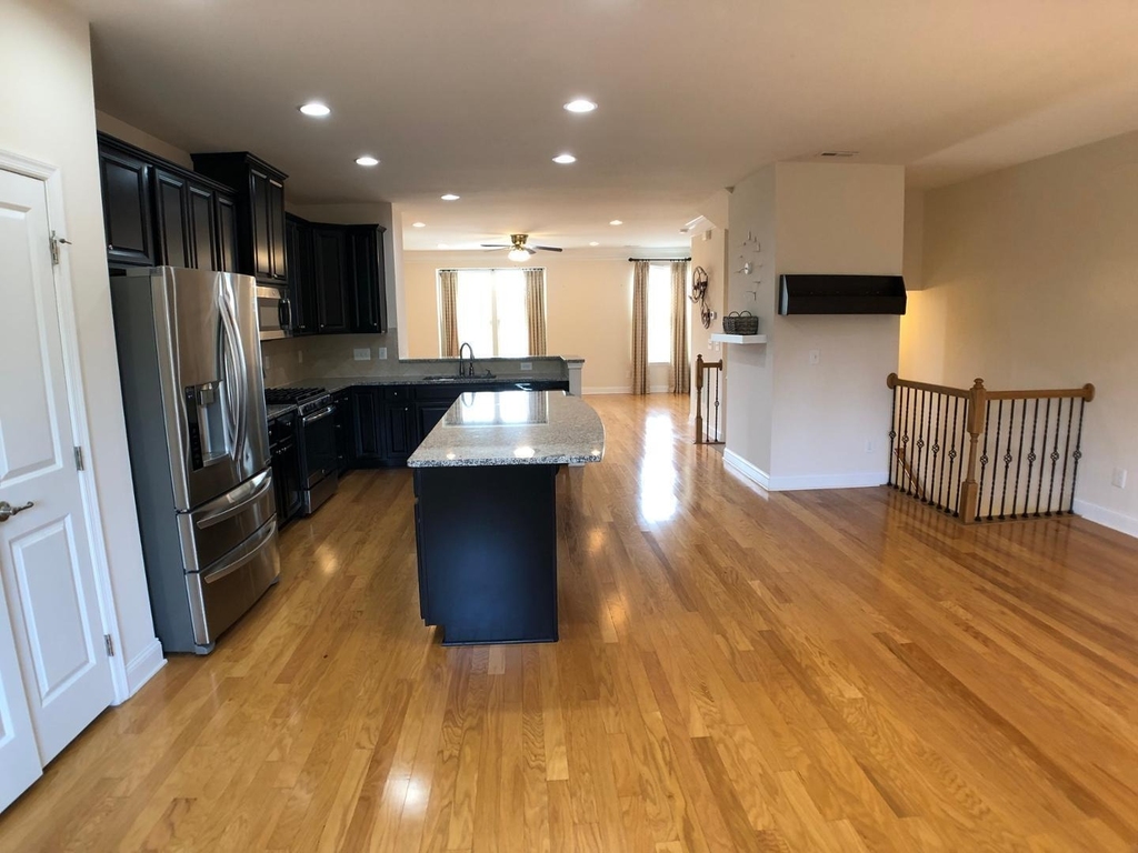 2122 Whitesmith Drive - Photo 7