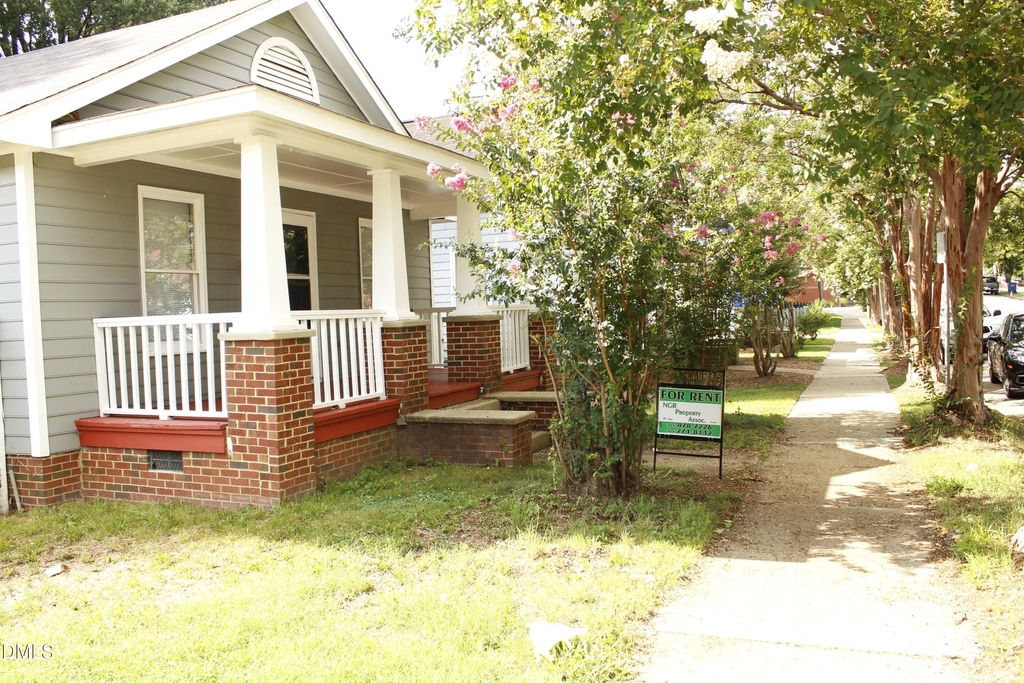 310 S East Street - Photo 7