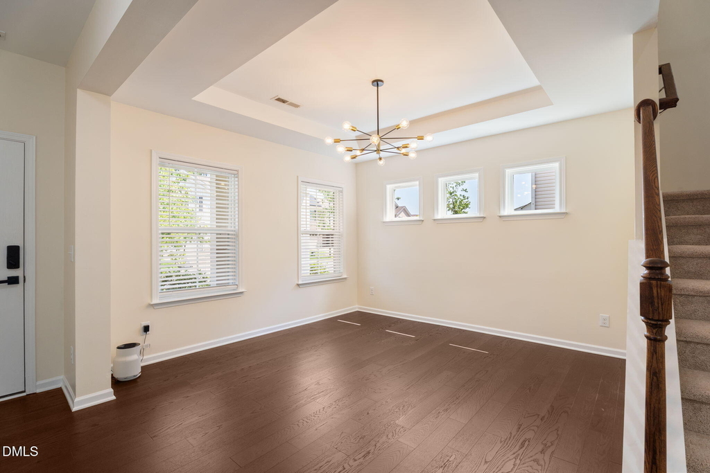 855 Ember Drive - Photo 5