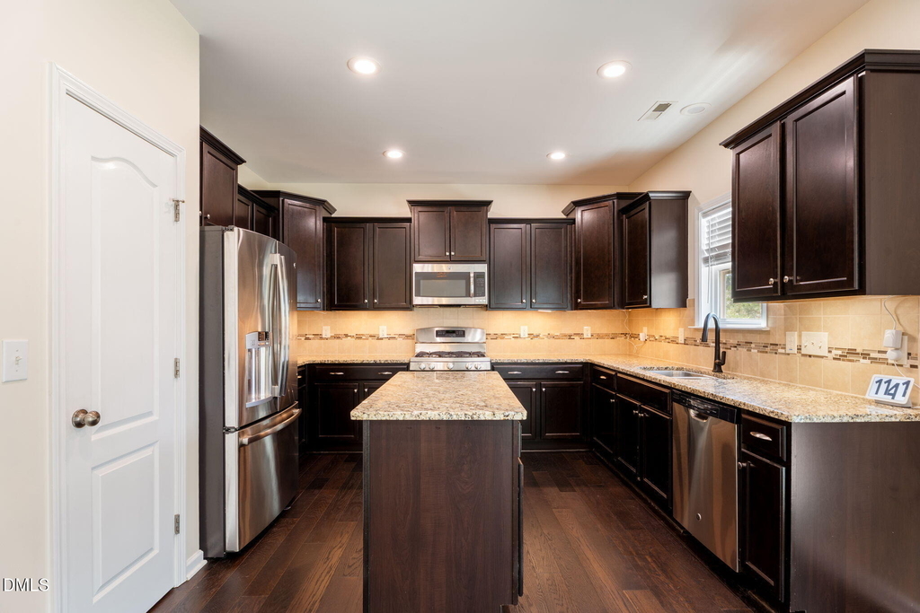 855 Ember Drive - Photo 7