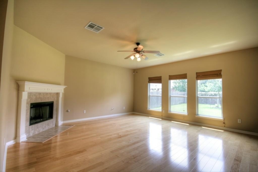 9624 Castle Pines Dr - Photo 3